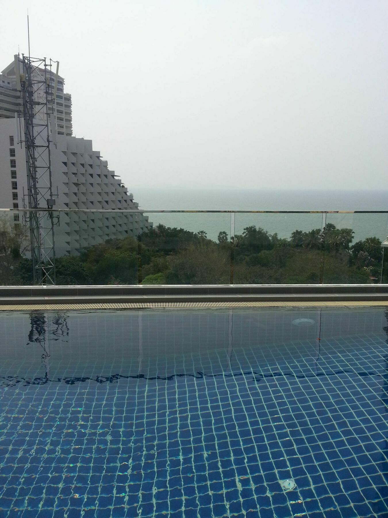 Serenity Wongamat Apartments Паттайя Экстерьер фото